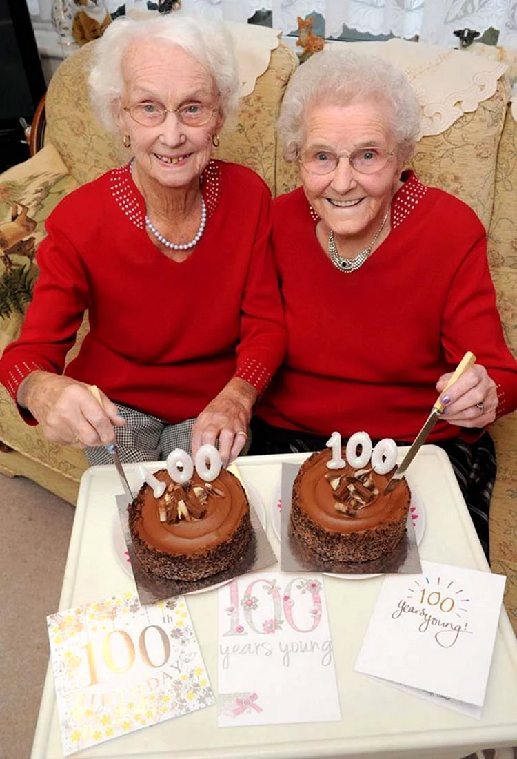 Бабушка 100 лет