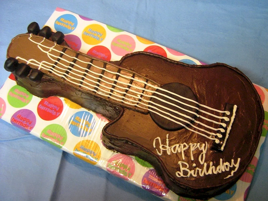 Торт гитара из крема
