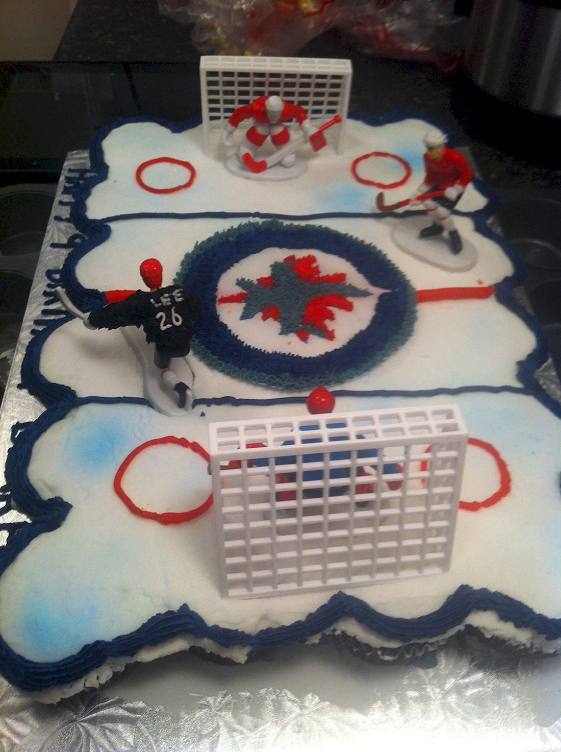 Торт на день рождения Метеор хоккейная