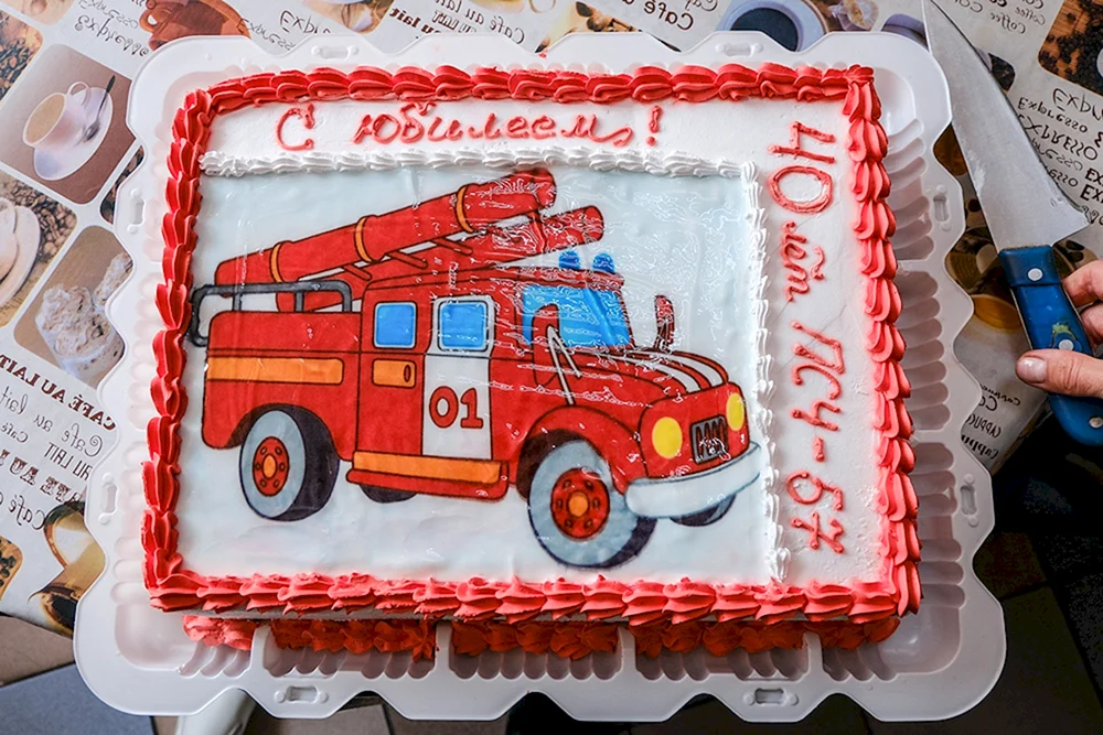 Поздравить с днем пожарника