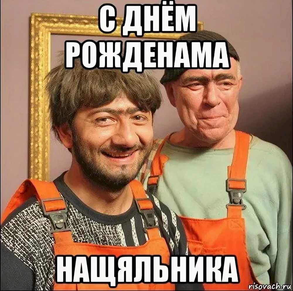 «Я свою жену бил, вашу не трогал». Петербуржцы поймали мужчину, который чуть не зарезал свою жену