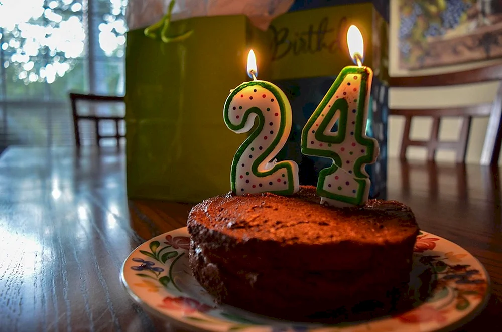 Торт на 24 года
