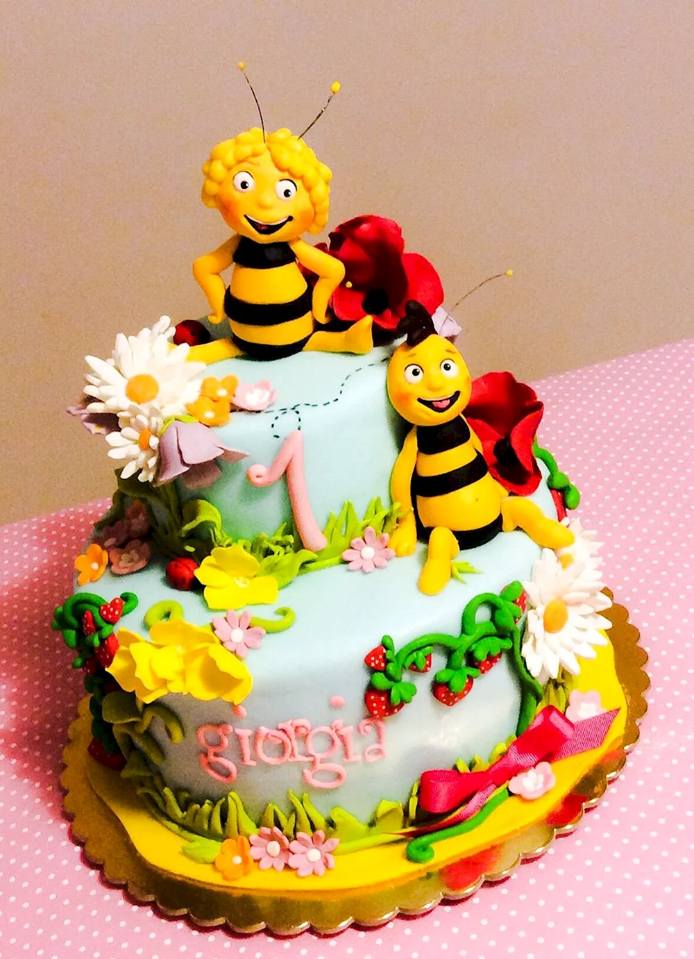 Торт Пчелка Майя медовый