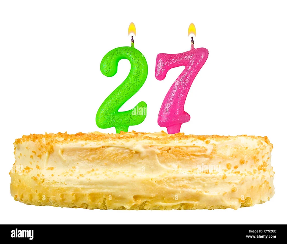 Торт со свечами 27 лет